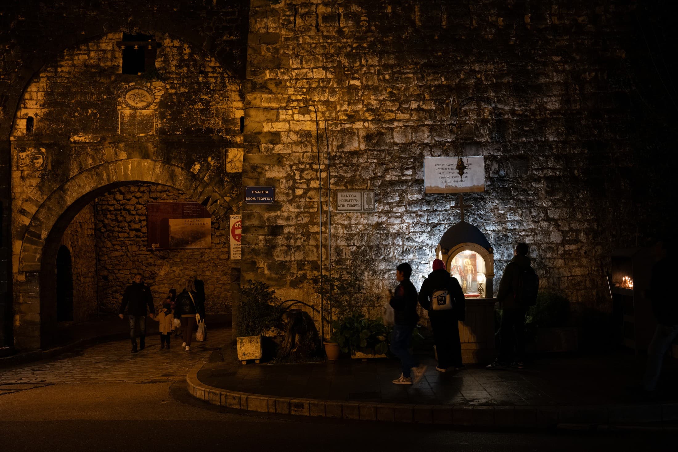 Alt text not provided