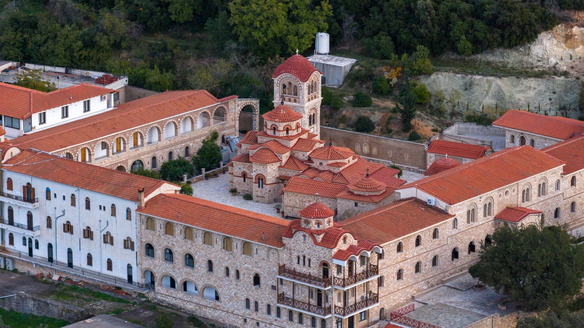 Alt text not provided