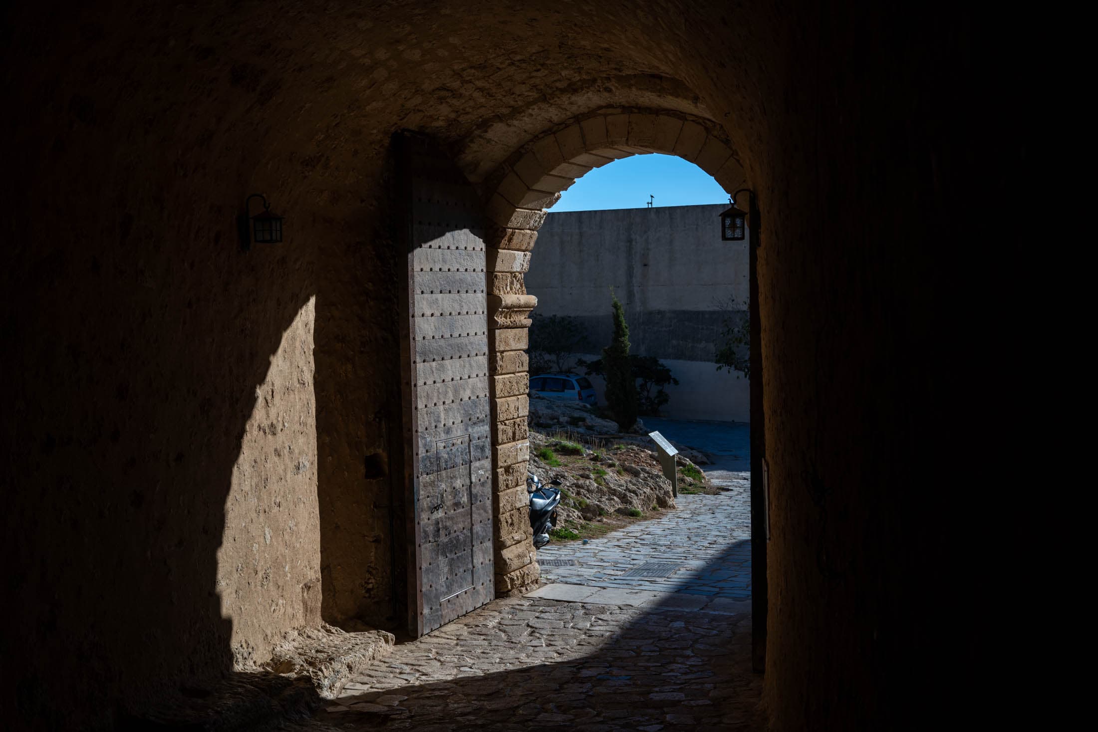 Alt text not provided