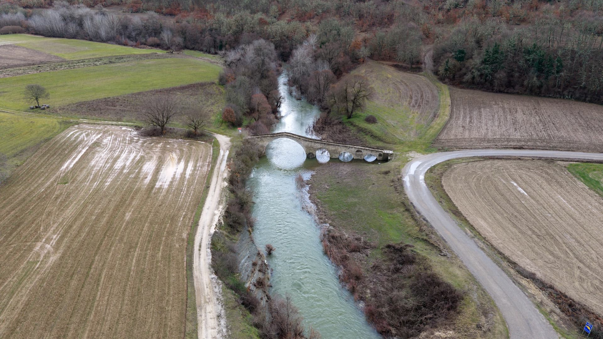 Alt text not provided