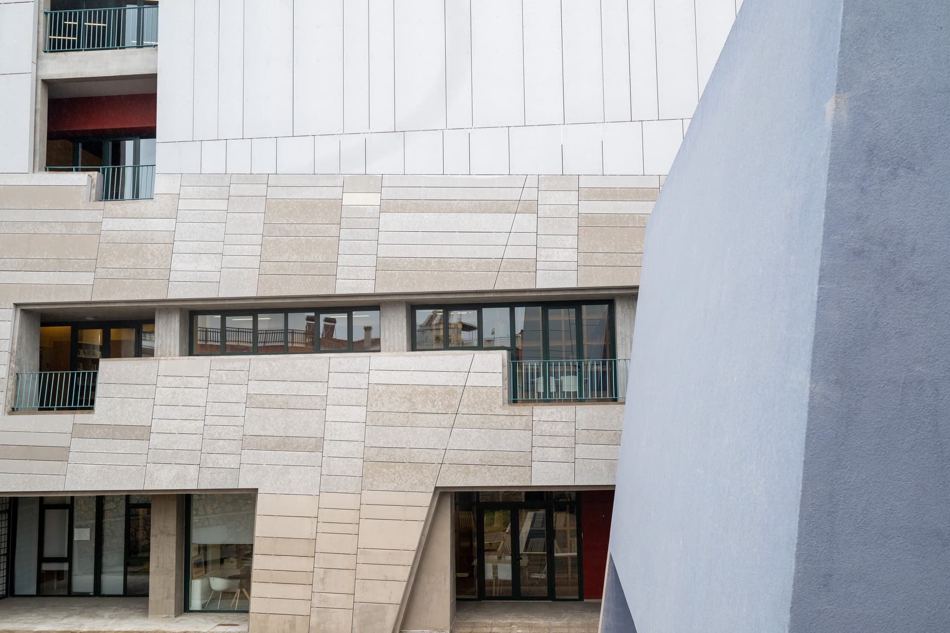 Alt text not provided