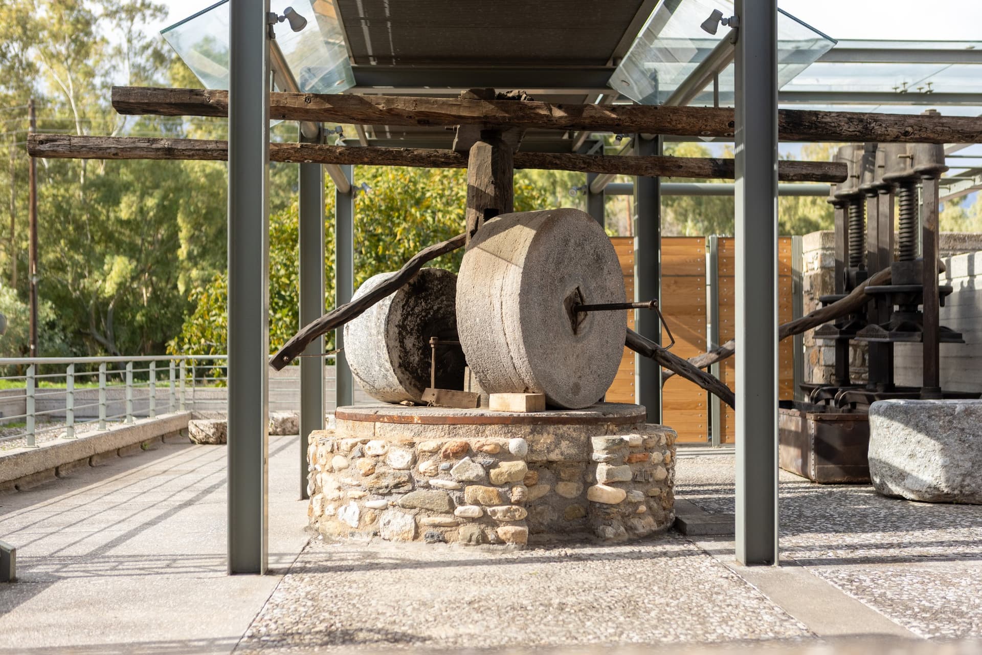 Alt text not provided