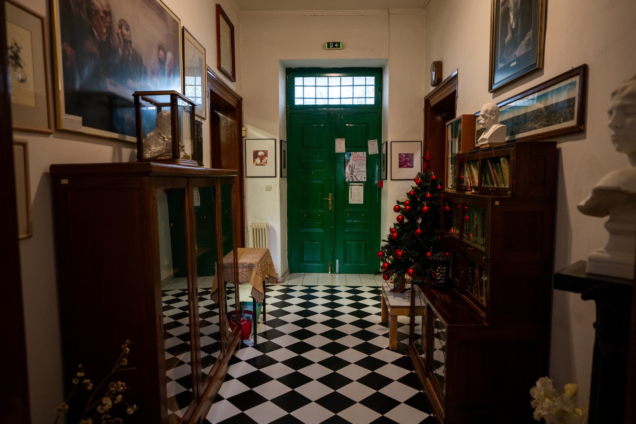 Alt text not provided