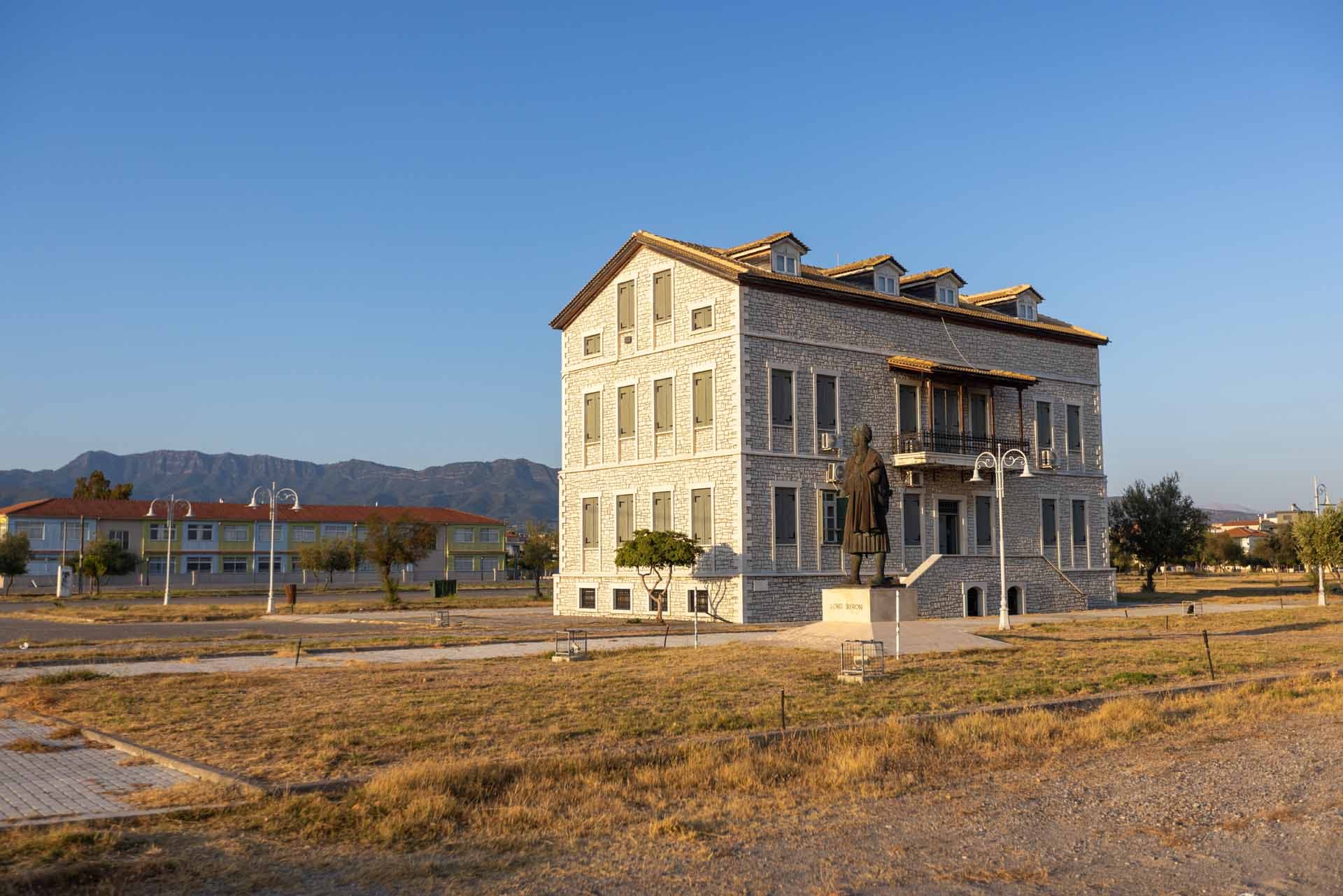 Alt text not provided