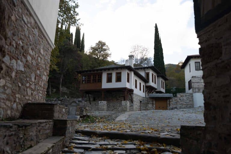 Serres