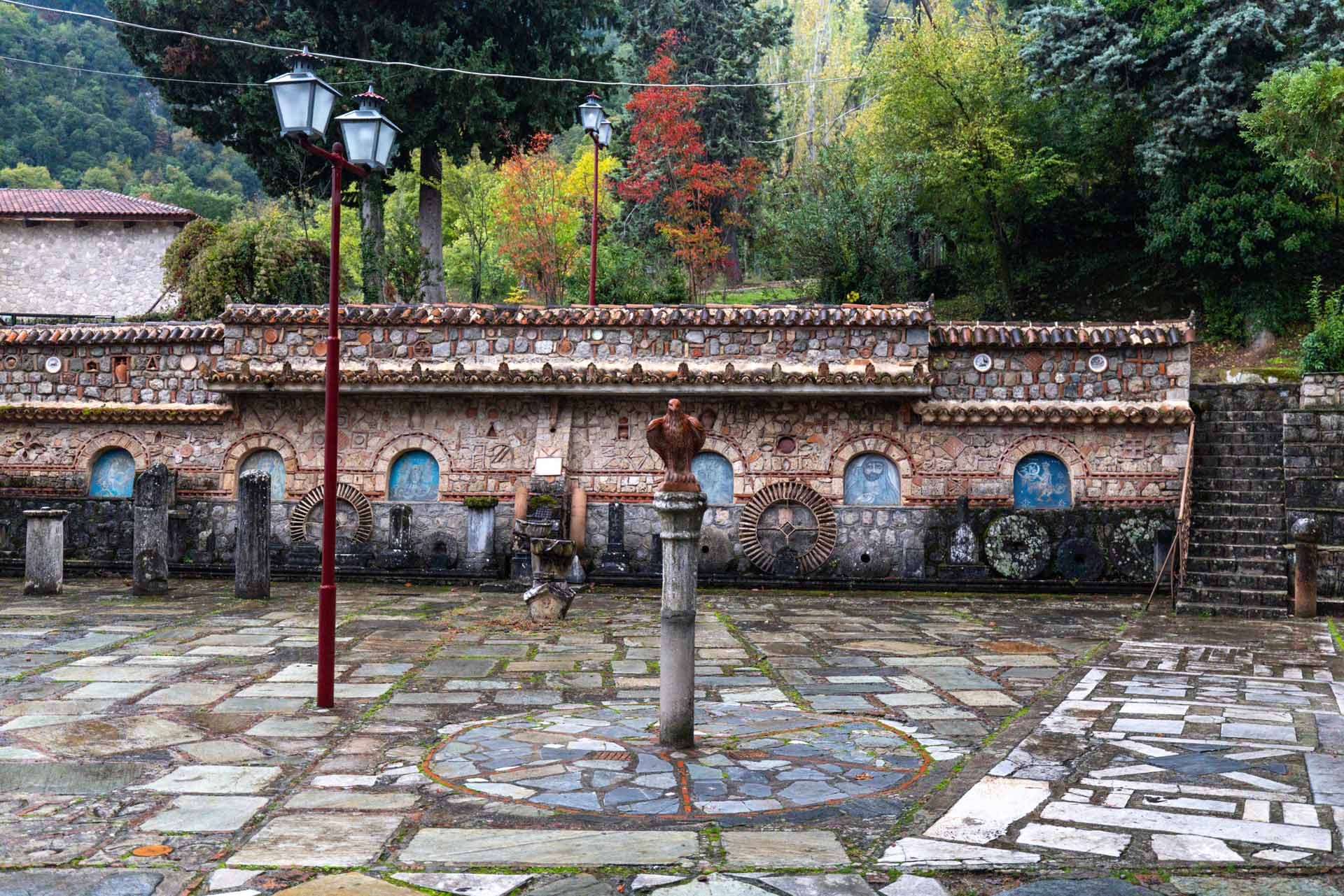 Alt text not provided