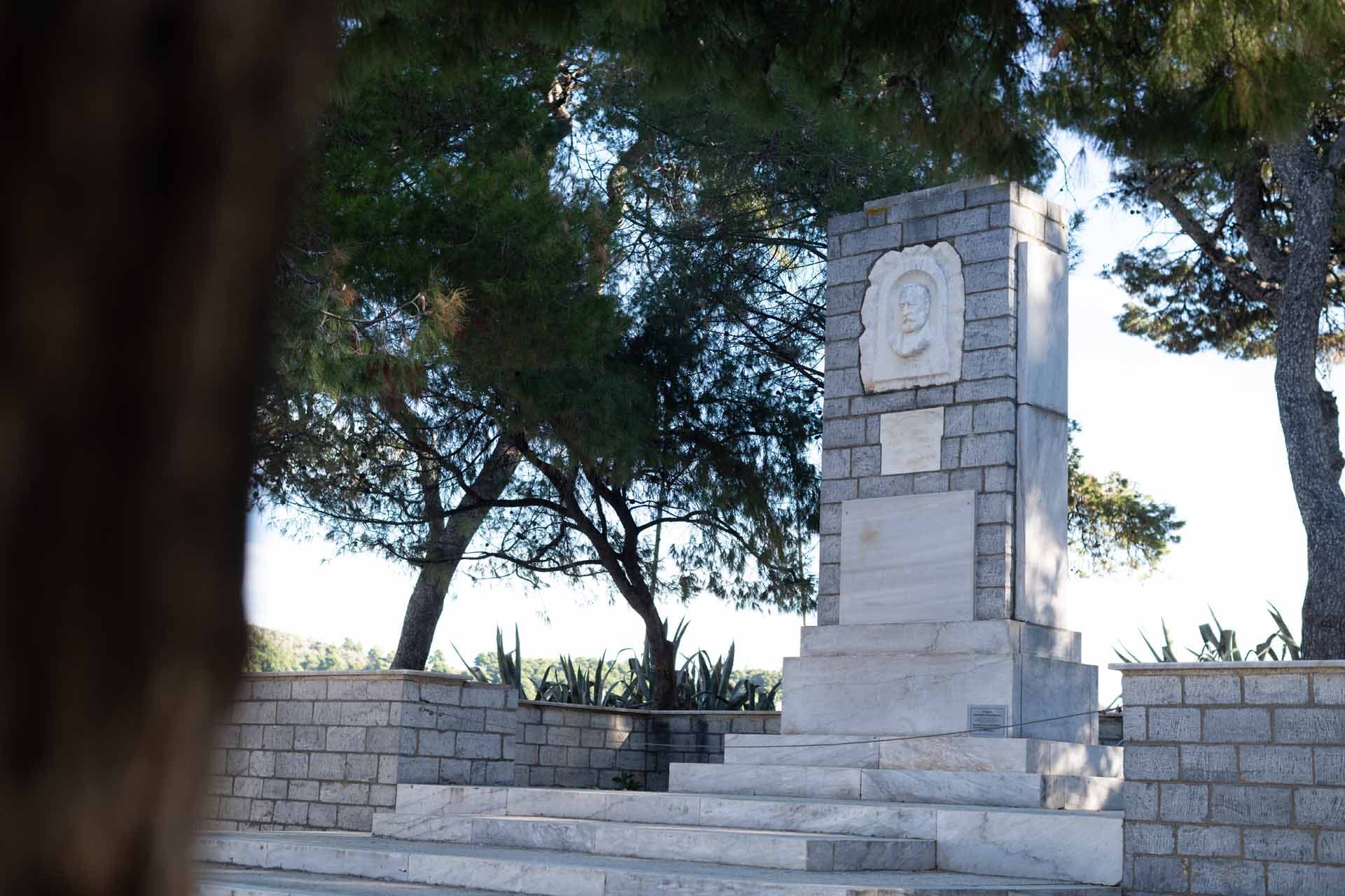 Alt text not provided