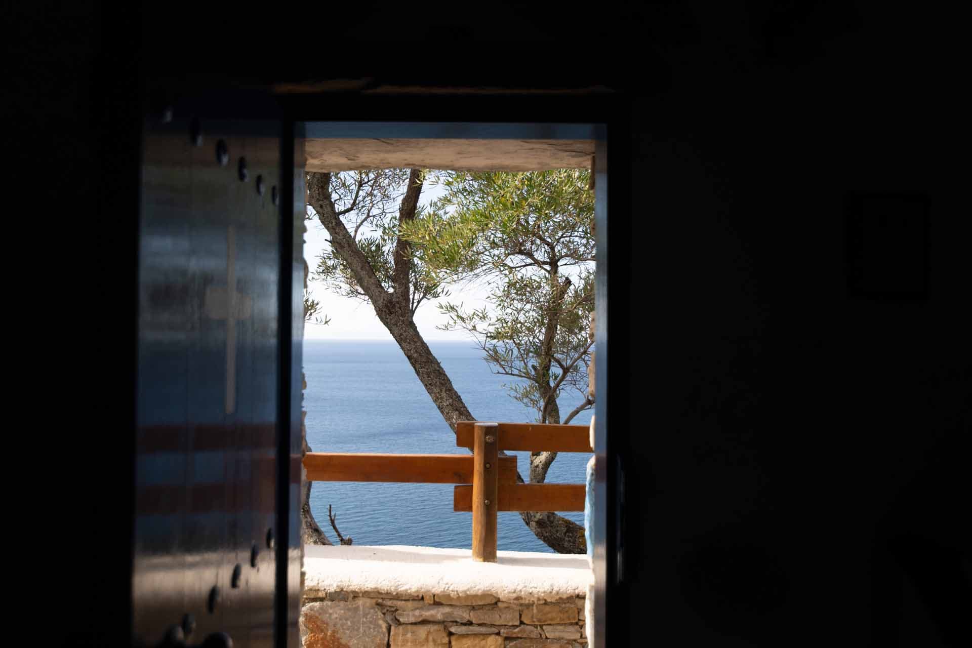 Alt text not provided