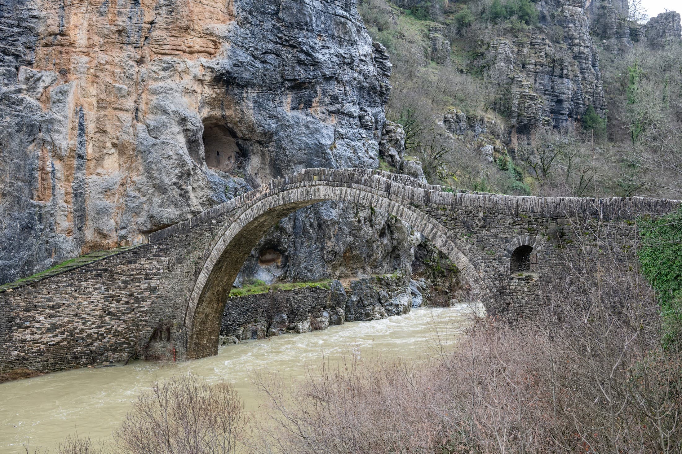 famous-stone-bridges