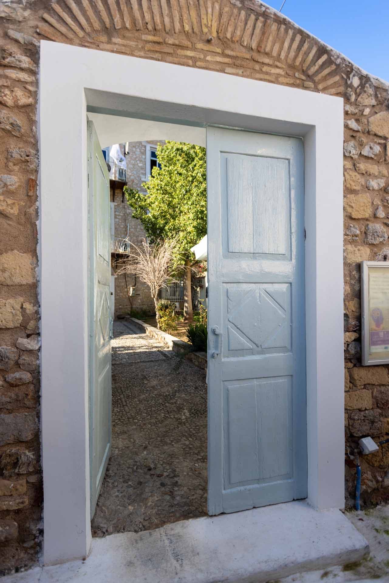 Alt text not provided