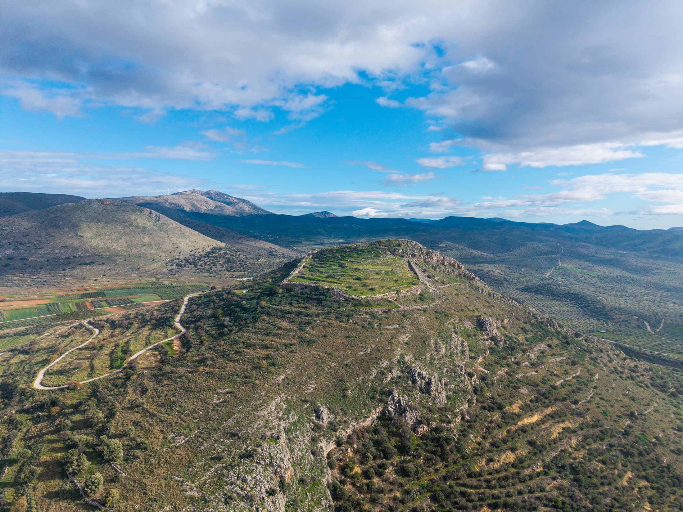 archaeological-site-of-tiryns