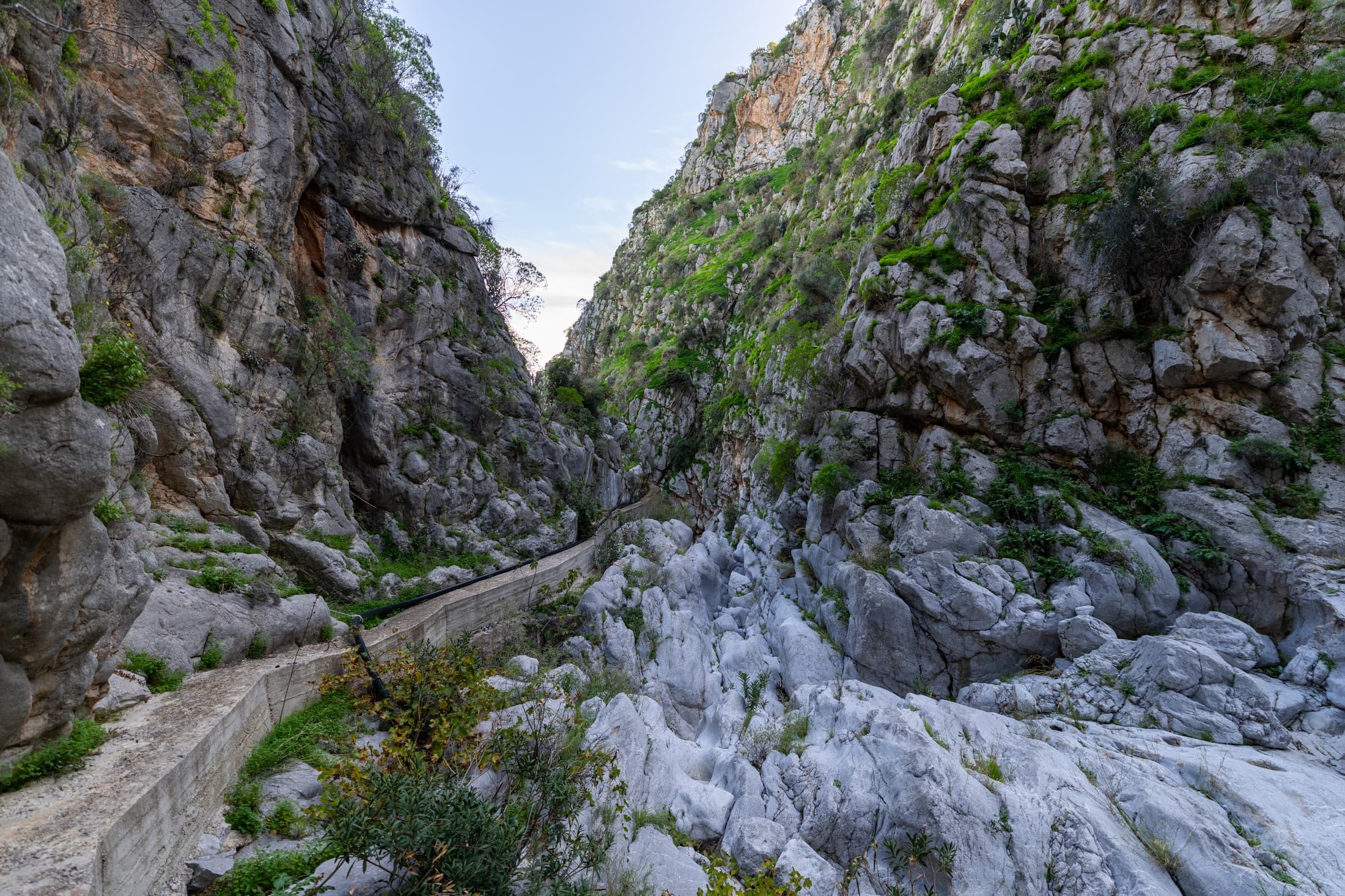vothylas-gorge