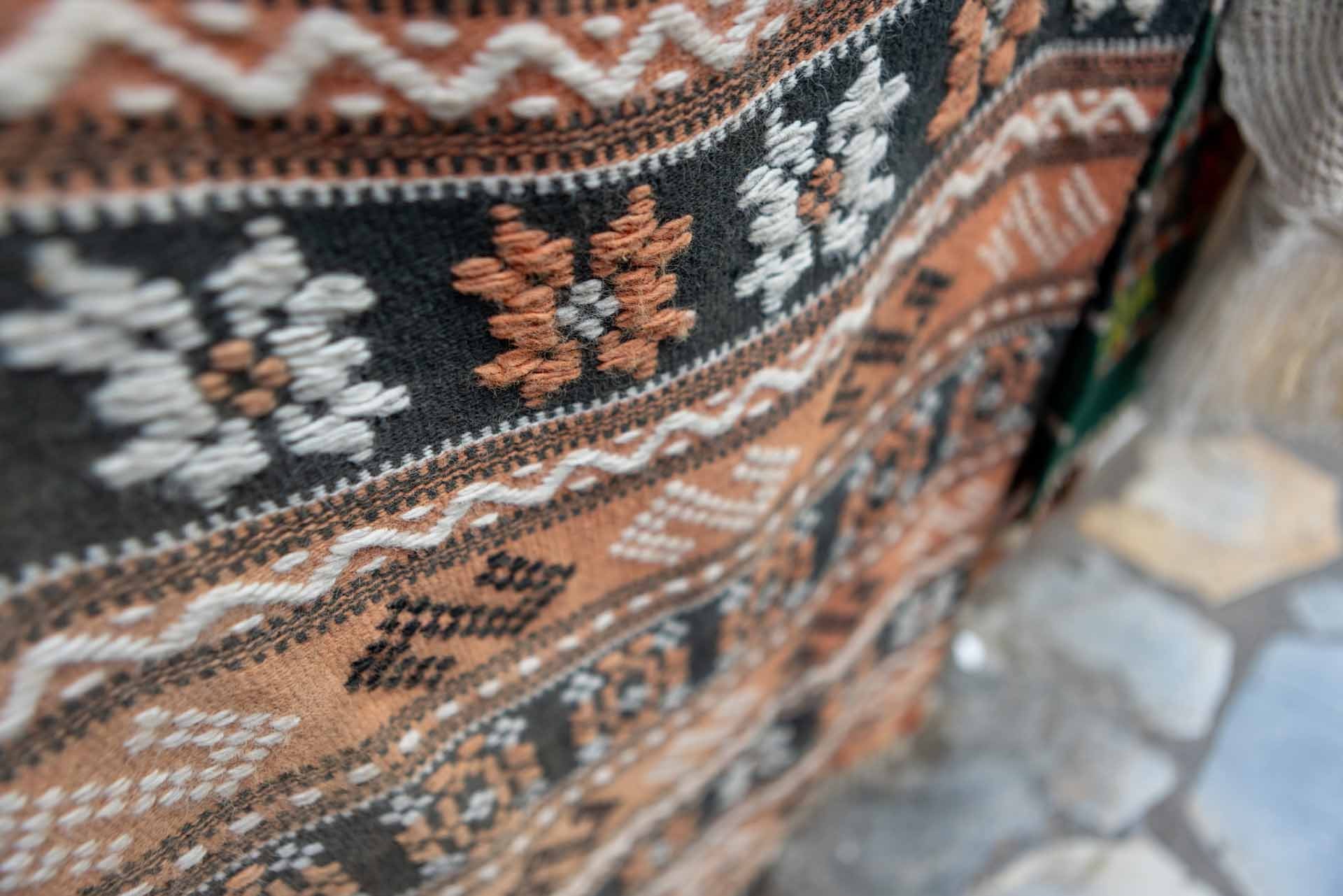 Arachova textiles