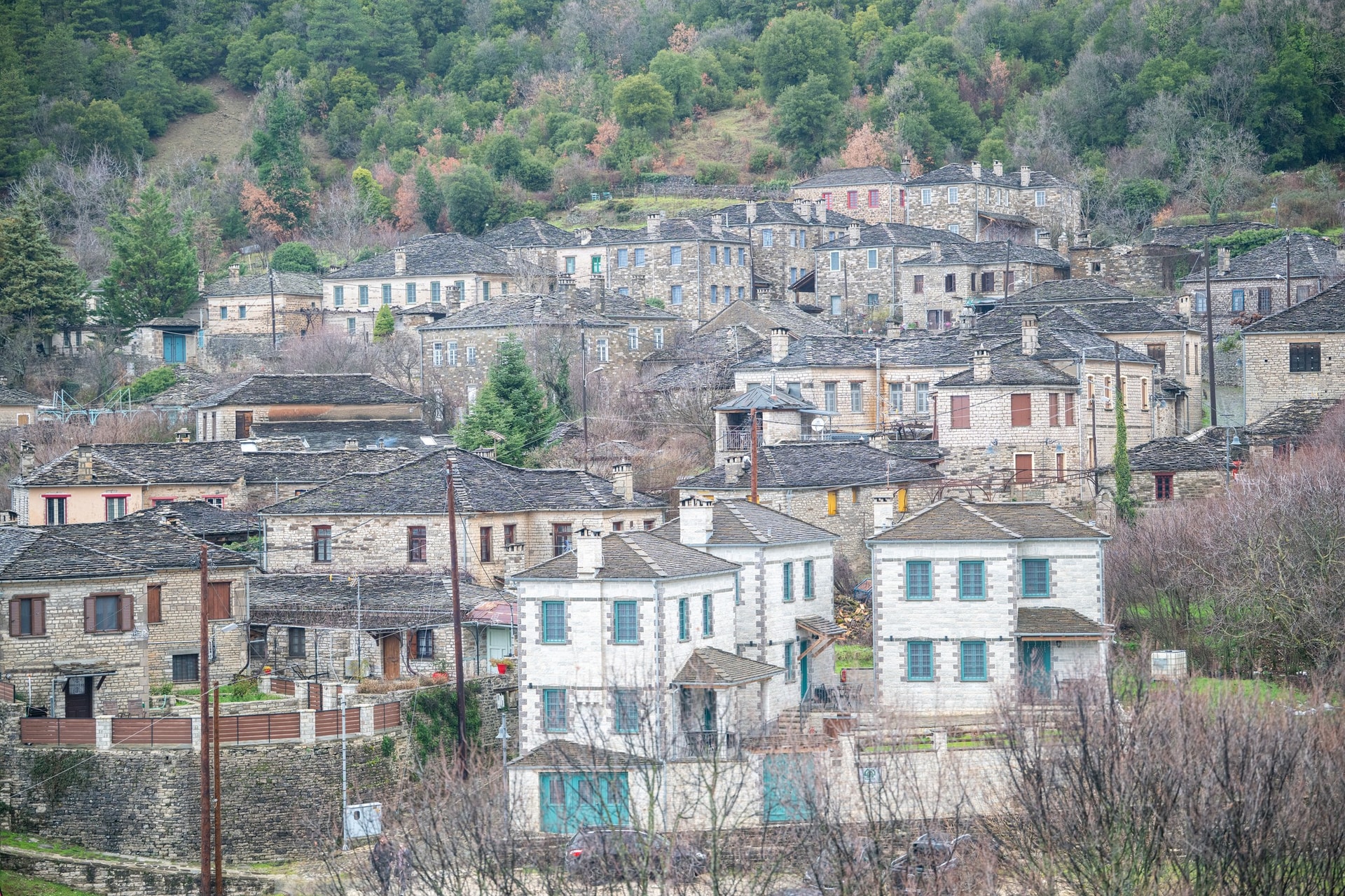 Wandering in Mikro and Megalo Papigo