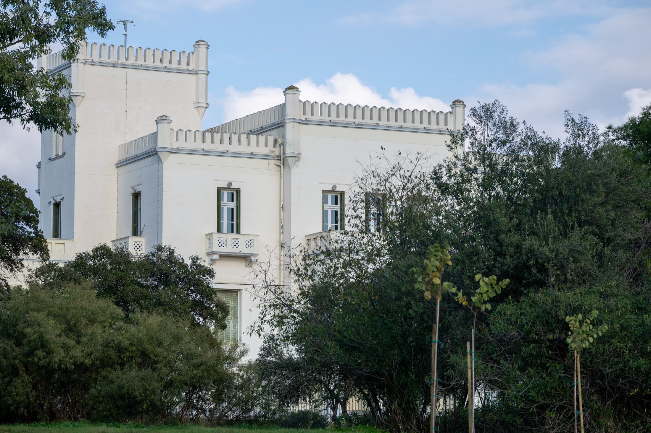 Alt text not provided