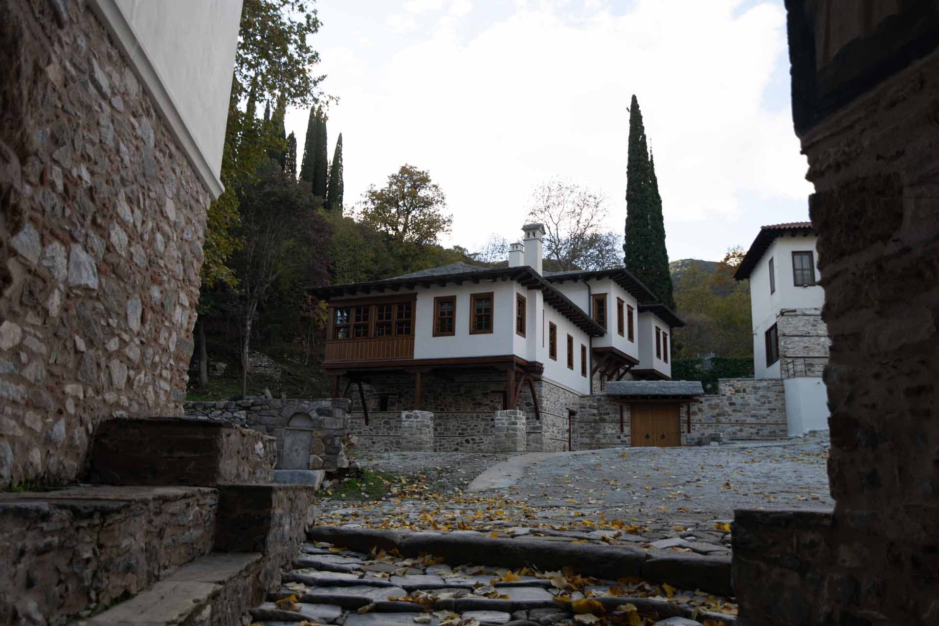 Serres