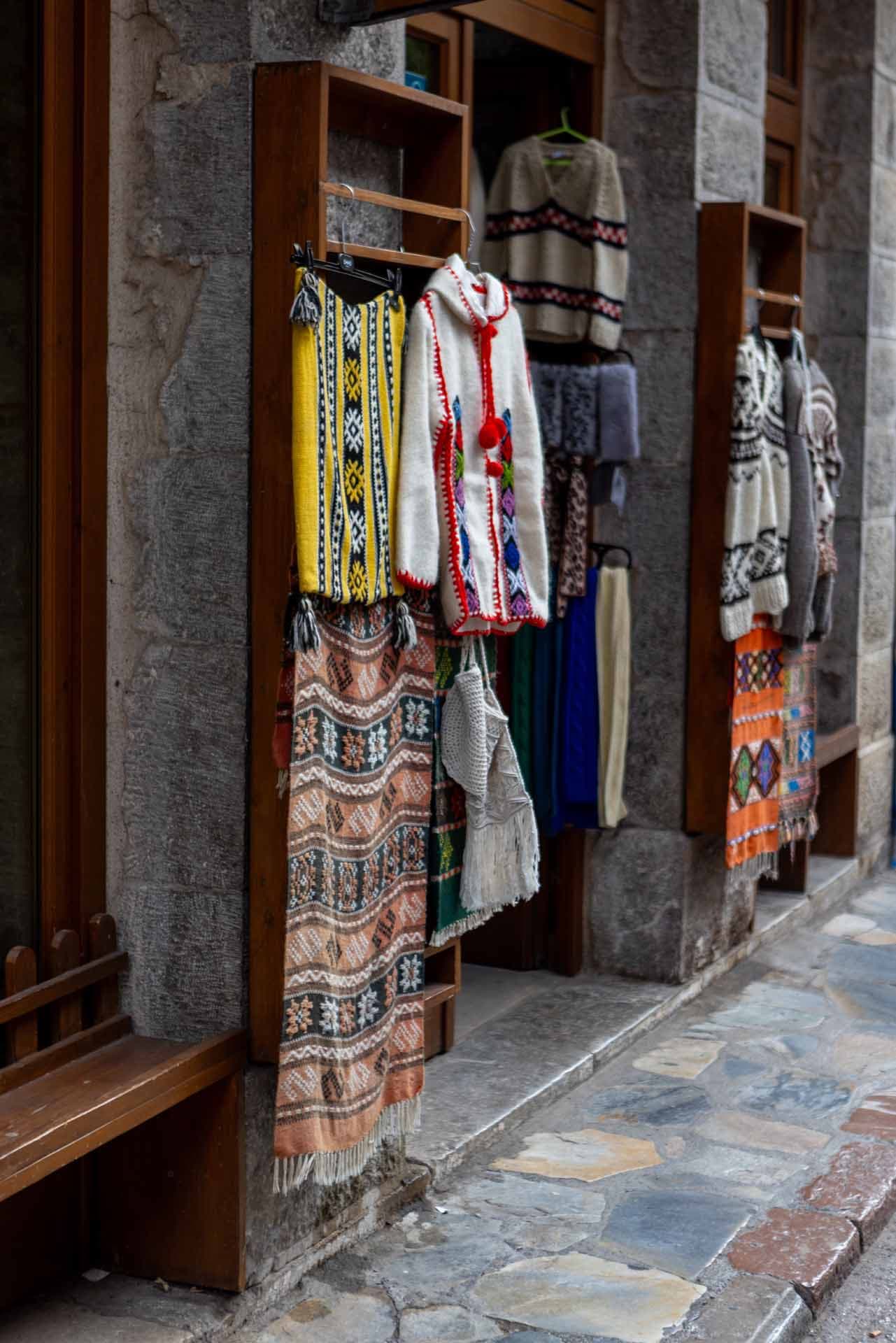 Alt text not provided