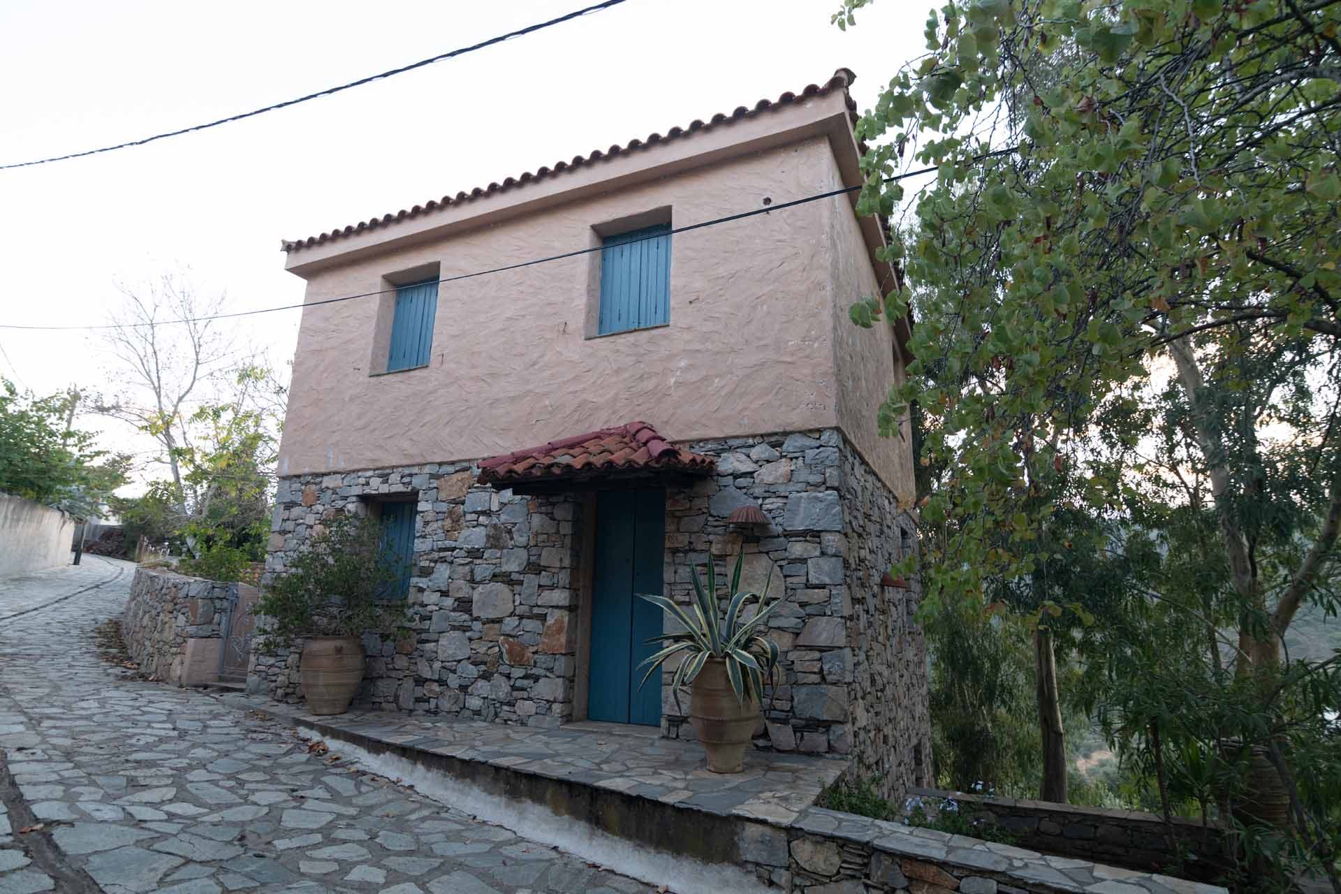 Alt text not provided