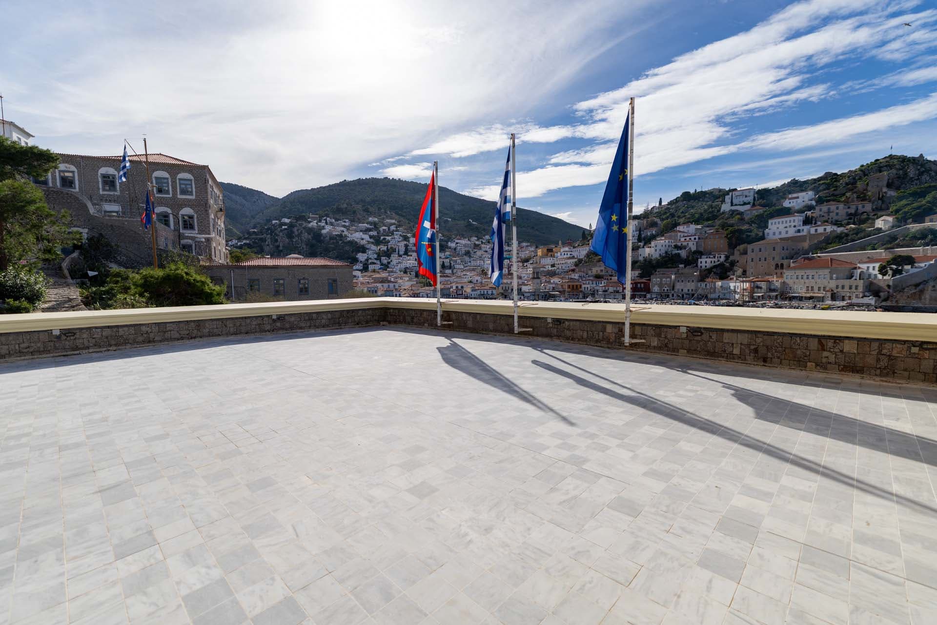 Alt text not provided