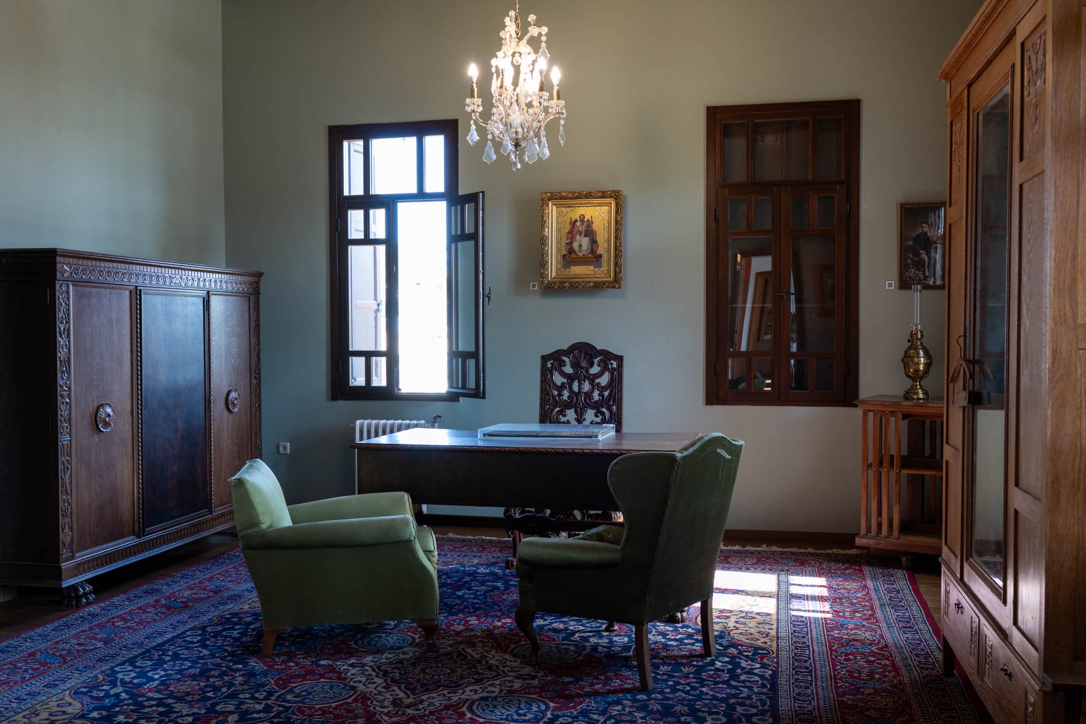 Gallery image