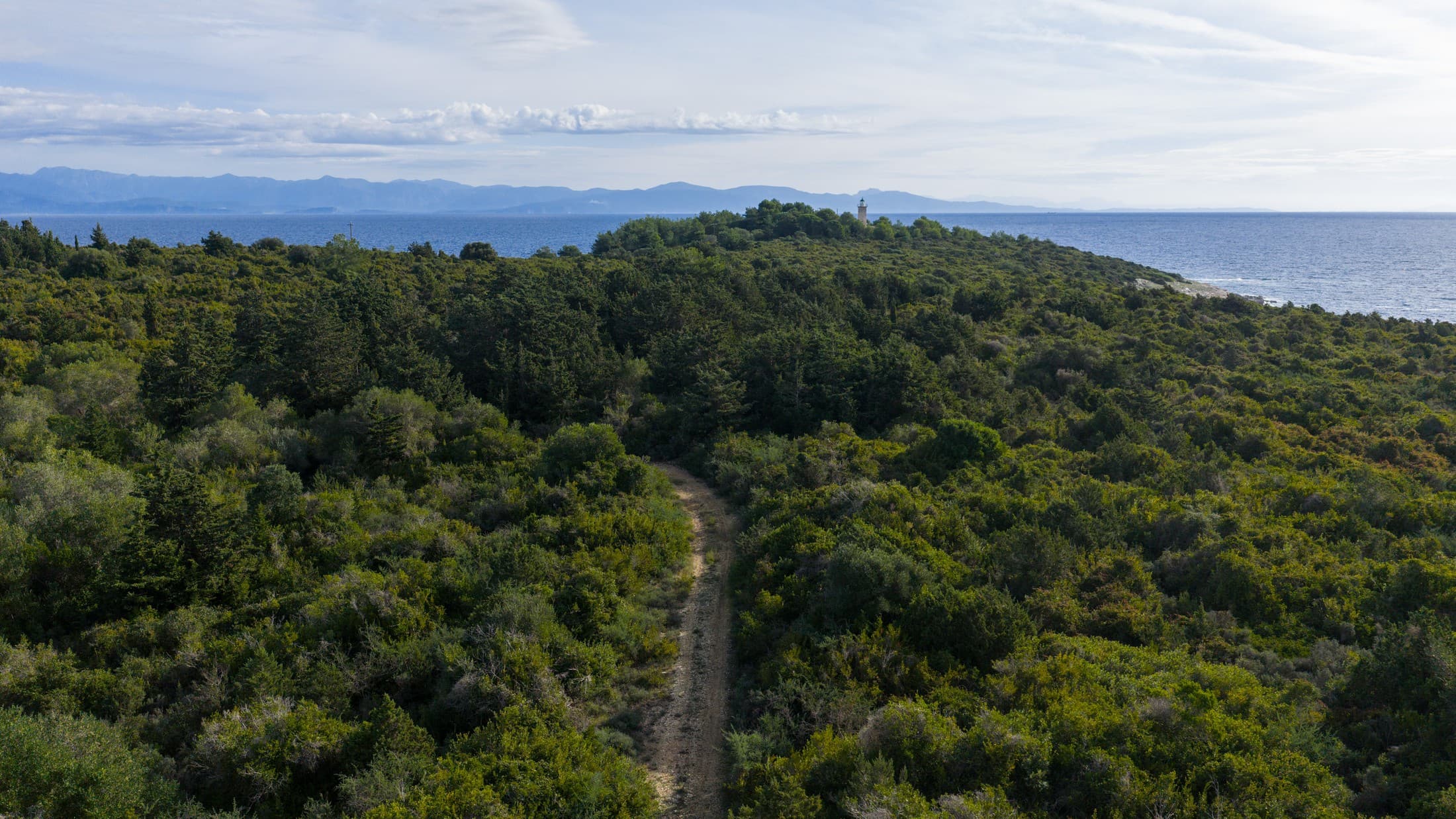 hiking-in-antipaxos