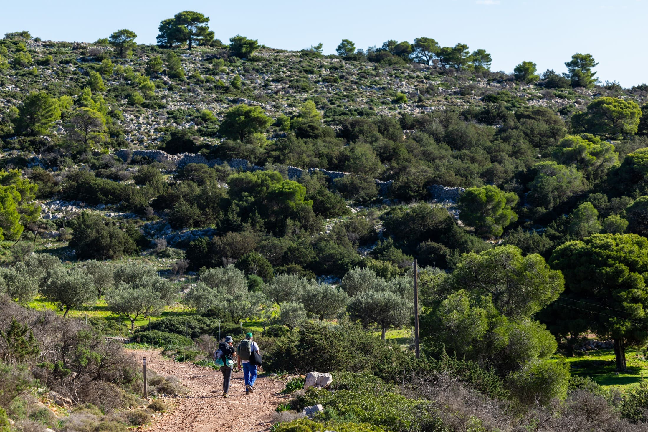 hiking-on-hydra