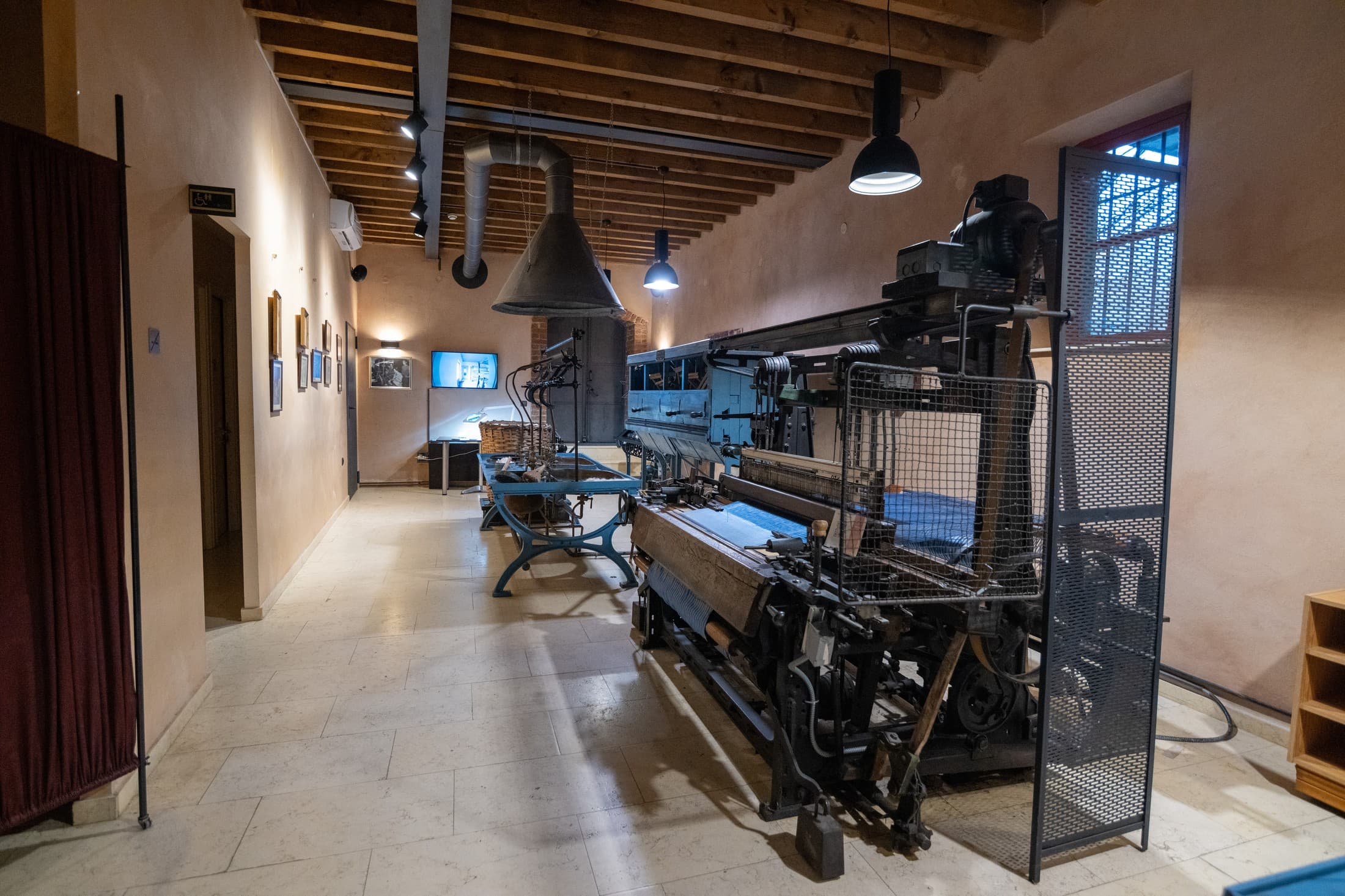 silk-art-museum