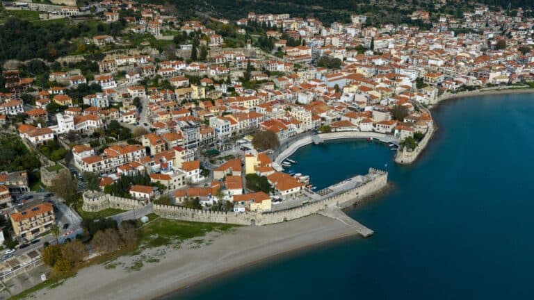 Porto veneziano e Castello di Lepanto